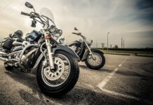 Jak Siadać na motor?