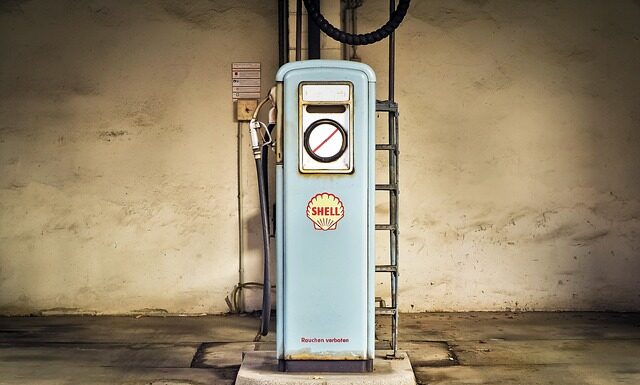 Dlaczego pompa paliwa piszczy?
